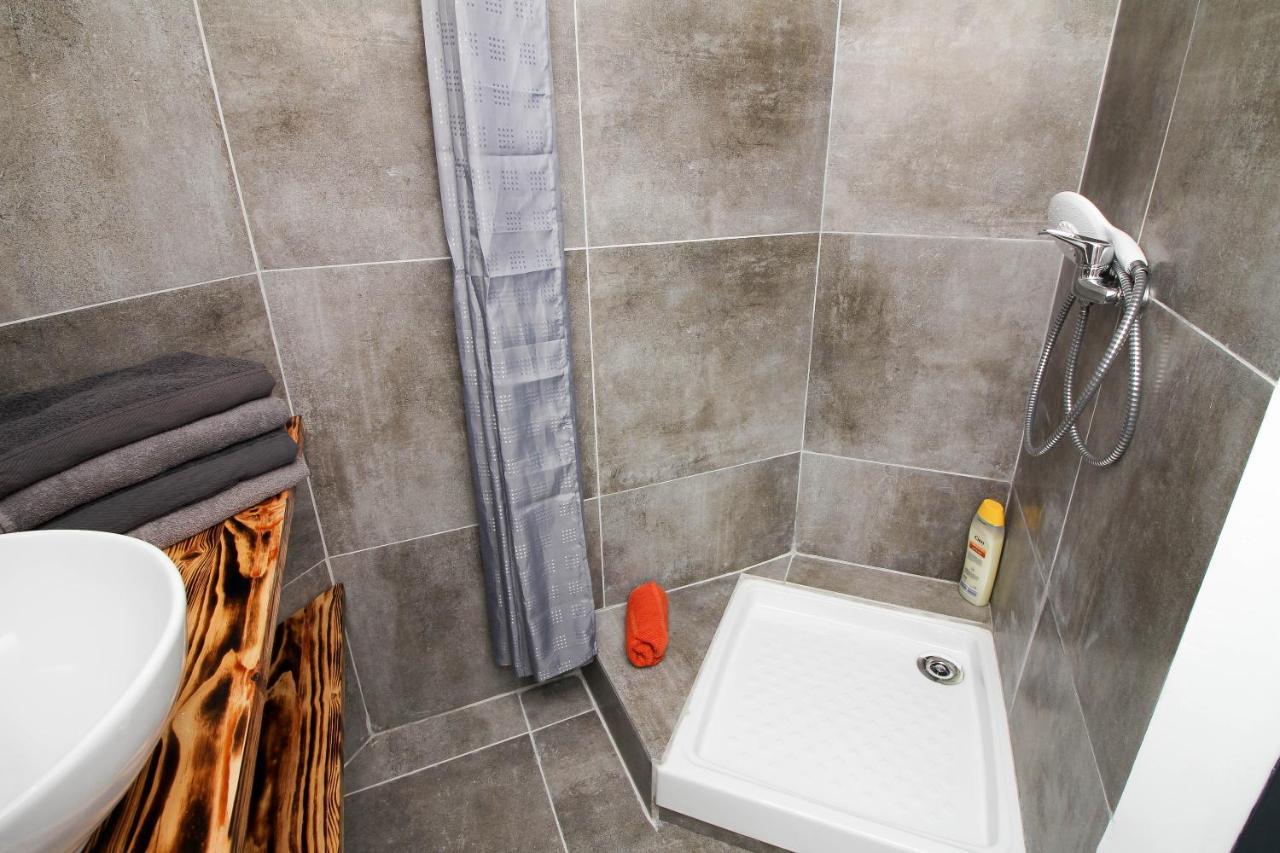 Charmant T2 En Coeur De Ville - 2 Lits + Lit Bebe - Wifi - Imprimante Carcassonne Exterior foto